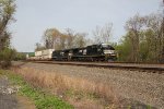 NS 4756 and 4782 take train 260 East through Cove PA